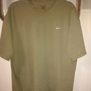 Men's shirt